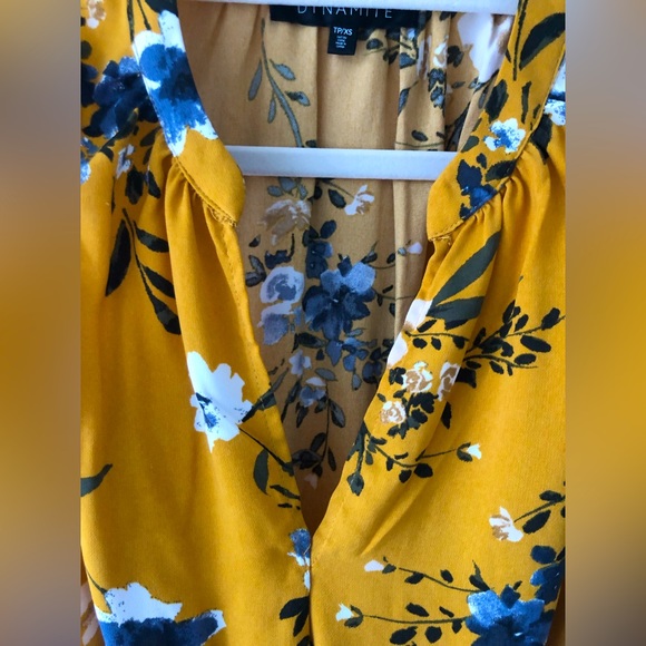 Dynamite floral dress. Mustard colour with floral details. - Picture 3 of 4